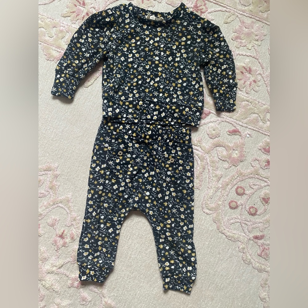 Jessica Simpson 12 months set